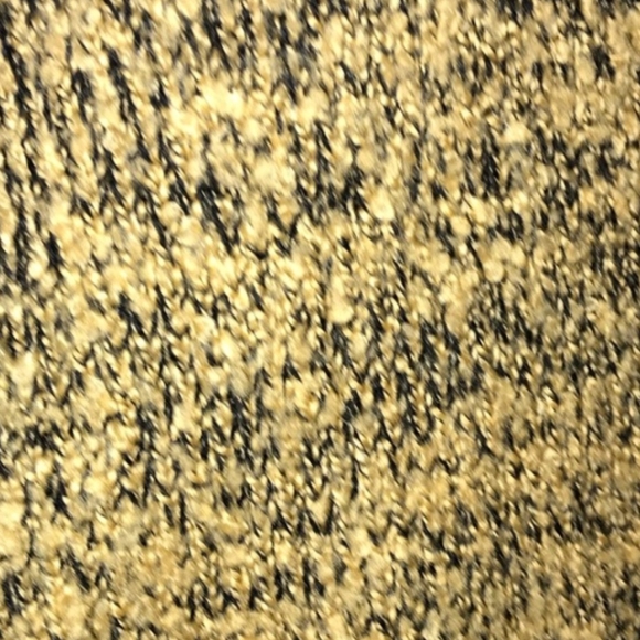 ROMEO AND JULIET COUTURE TURTLE NECK SWEATER - Picture 4 of 5